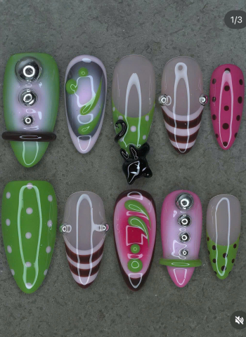 Nailbox 8