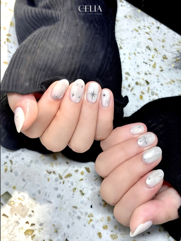 Celia Beauty Lab booking app, nail in District 3